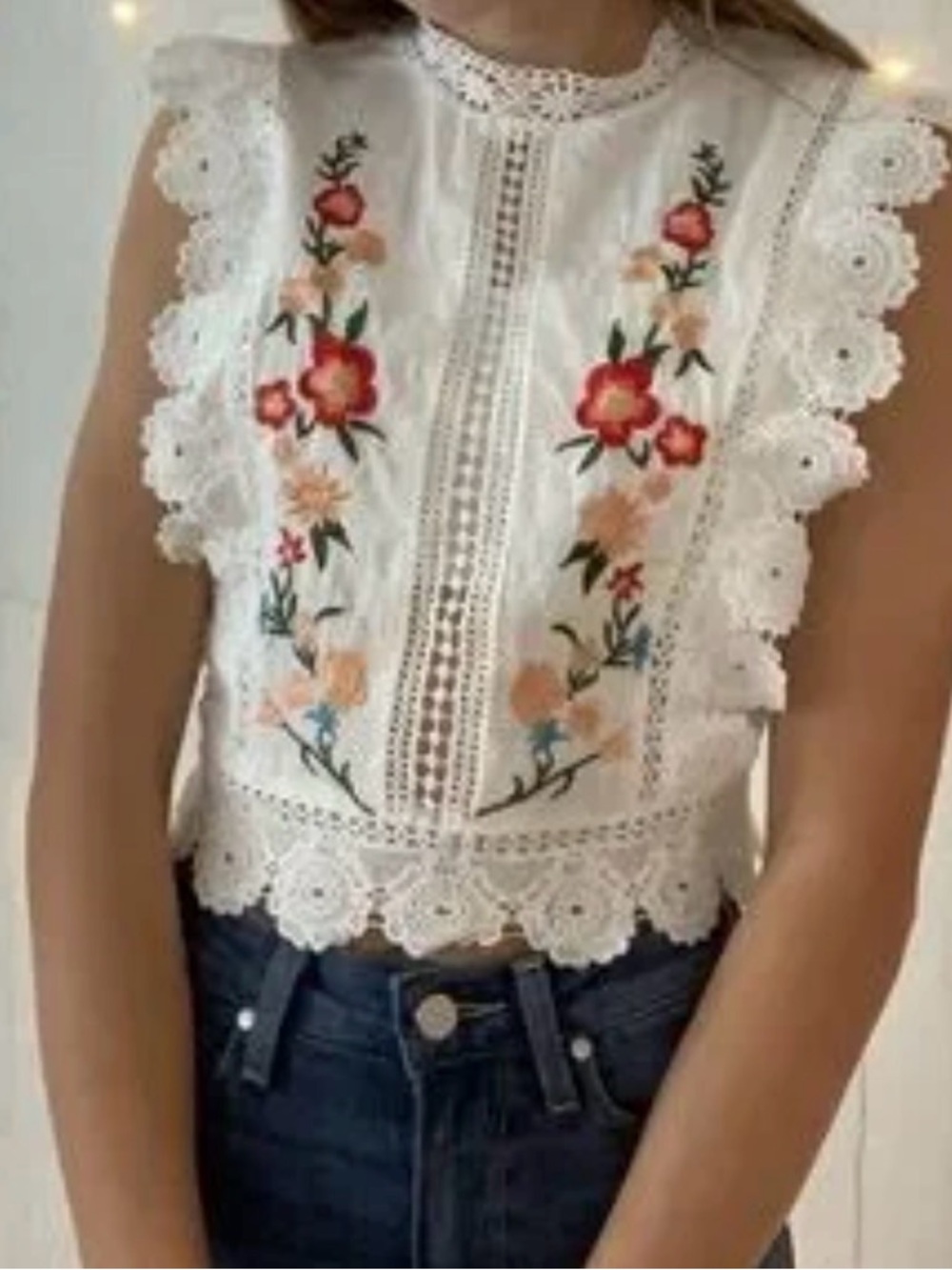 White Floral Embroidered Eyelet Lace Sleeveless Crop Top